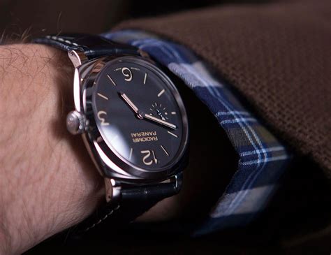 panerai pam 512 on wrist|Panerai radiomir pam00512.